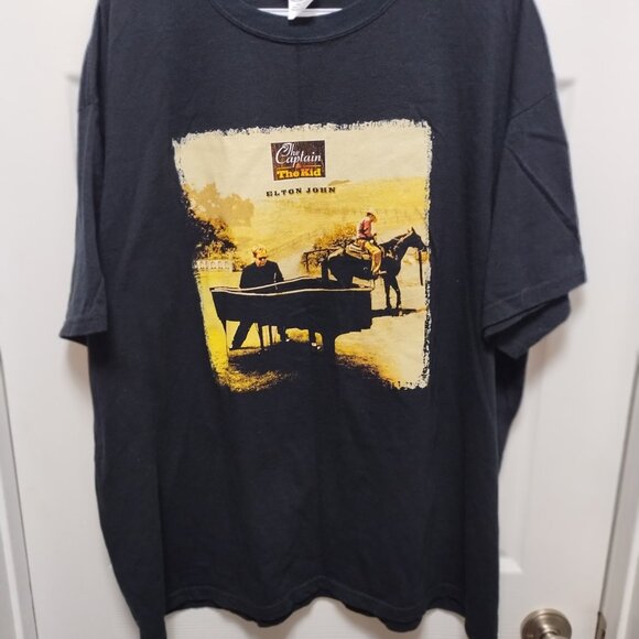 ELTON JOHN   BAND 2006 CONCERT TOUR - Picture 1 of 4